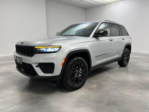 2024 Jeep Grand Cherokee Altitude