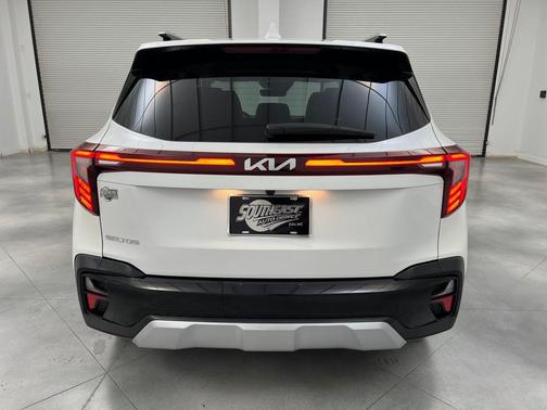 2025 Kia Seltos S