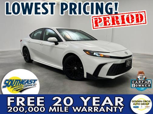 2025 Toyota Camry SE