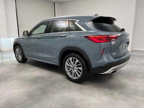 2024 INFINITI QX50 LUXE AWD
