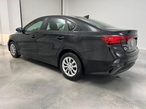2024 Kia Forte LX