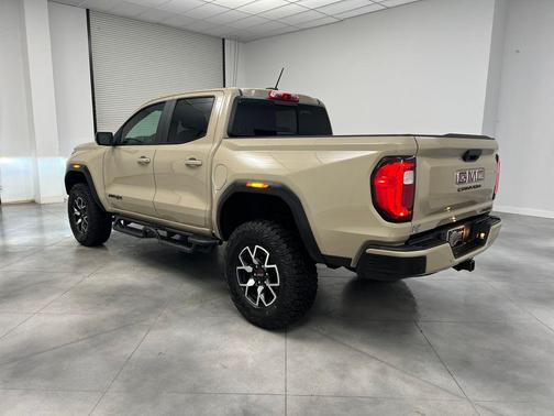 2024 GMC Canyon AT4X