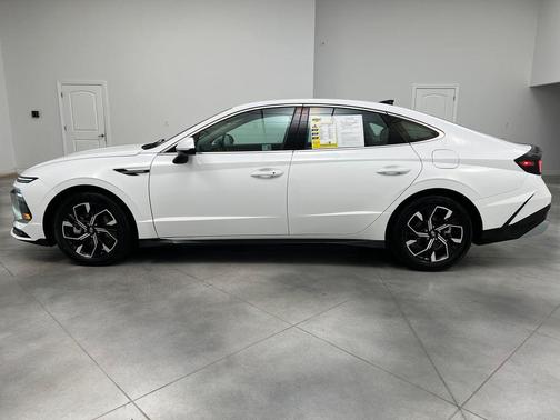 Serenity White 2025 Hyundai SONATA SEL