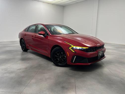 2025 Kia K5 LXS