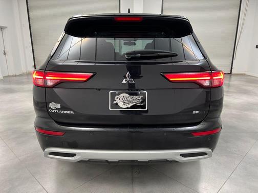 2024 Mitsubishi Outlander SE 2.5 2WD