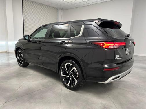 2024 Mitsubishi Outlander SE 2.5 2WD