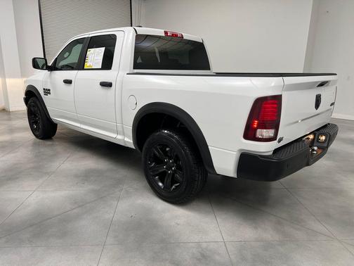 Bright White Clearcoat 2024 RAM 1500 Classic Warlock Crew Cab 4x4 5'7' Box