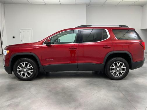 2023 GMC Acadia FWD SLT