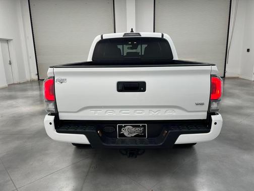 Ice 2023 Toyota Tacoma TRD Sport