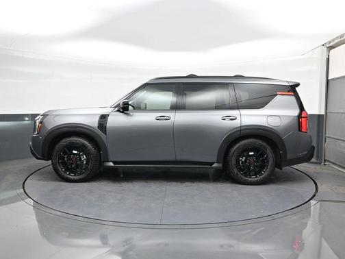 2025 Nissan Armada PRO-4X 4WD