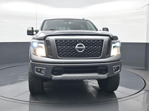 2017 Nissan Titan PRO-4X