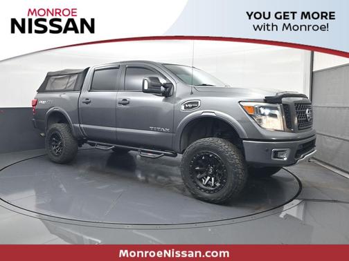 2017 Nissan Titan PRO-4X