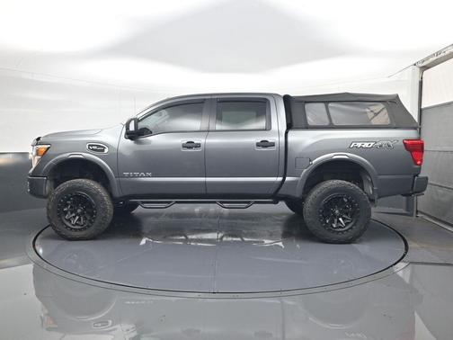 2017 Nissan Titan PRO-4X