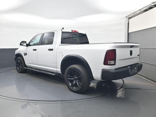 2023 RAM 1500 Classic Warlock Crew Cab 4x4 5'7' Box