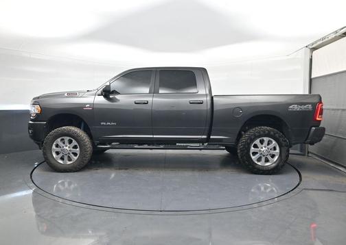 2022 RAM 2500 Big Horn Crew Cab 4x4 6'4' Box