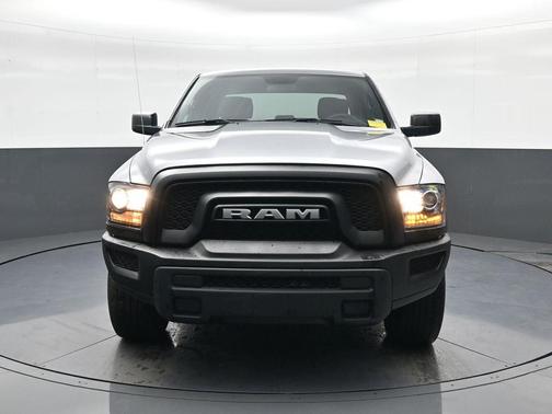 2024 RAM 1500 Classic Warlock Crew Cab 4x4 5'7' Box