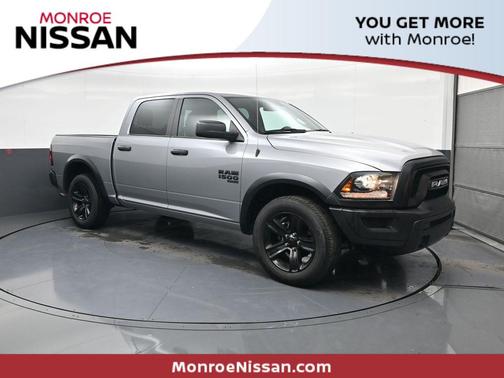 2024 RAM 1500 Classic Warlock Crew Cab 4x4 5'7' Box