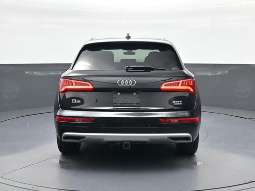 2018 Audi Q5 2.0T Tech Premium