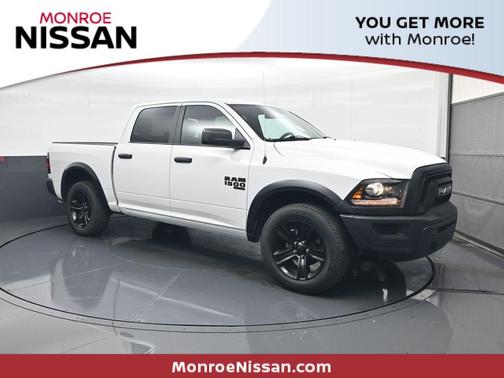 2024 RAM 1500 Classic Warlock Crew Cab 4x4 5'7' Box