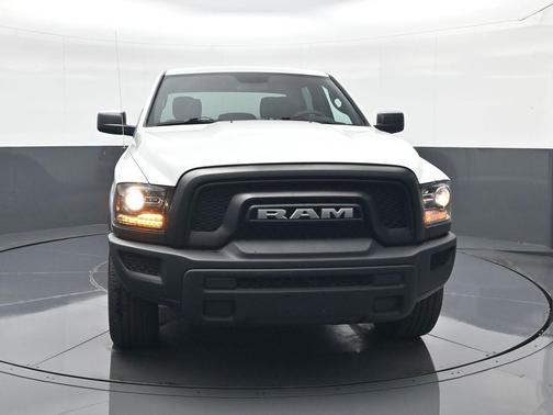 2024 RAM 1500 Classic Warlock Crew Cab 4x4 5'7' Box