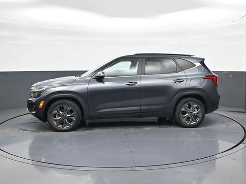 Gravity Gray 2024 Kia Seltos S
