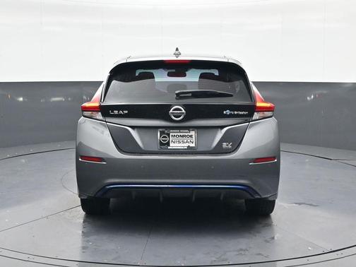 2022 Nissan Leaf SV PLUS 62 kWh