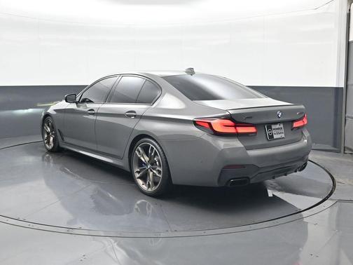 2021 BMW M550 i Xdrive