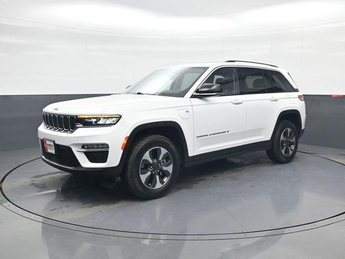 2023 Jeep Grand Cherokee 4xe Base