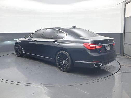 2019 BMW 740 xDrive