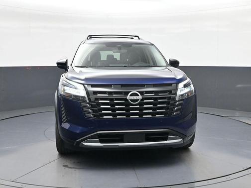 Deep Ocean Blue Pearl 2026 Nissan Pathfinder Platinum