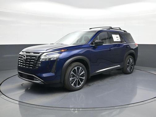 Deep Ocean Blue Pearl 2026 Nissan Pathfinder Platinum