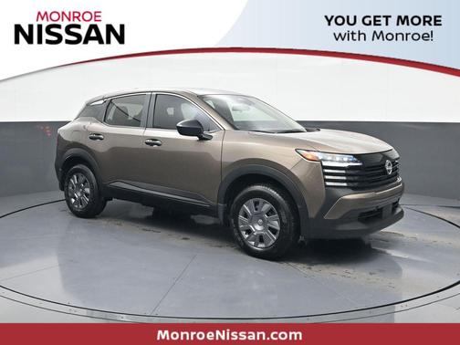 2025 Nissan Kicks S