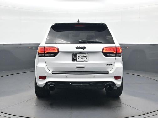 2020 Jeep Grand Cherokee SRT