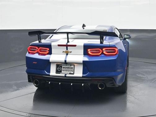 2023 Chevrolet Camaro 1LT