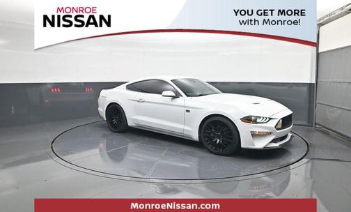 2021 Ford Mustang EcoBoost