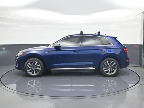 2022 Audi Q5 45 S line Premium