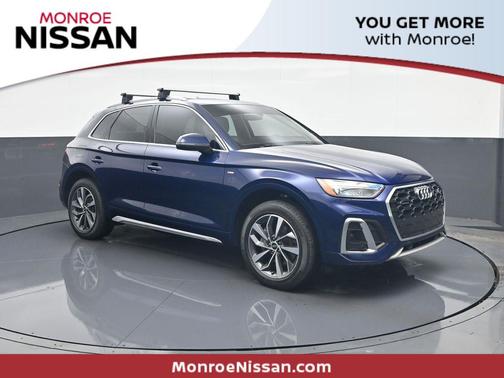 2022 Audi Q5 45 S line Premium