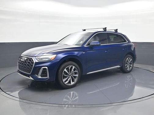 2022 Audi Q5 45 S line Premium