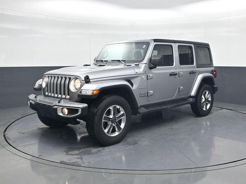 2021 Jeep Wrangler Unlimited Sahara