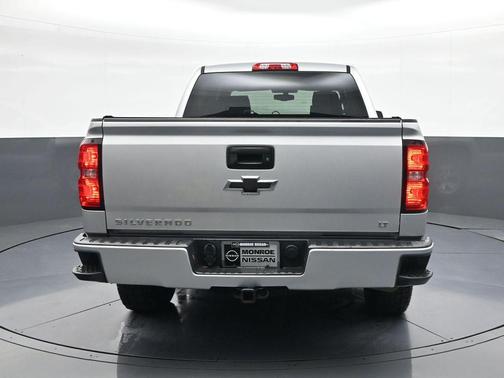 Silver Ice Metallic 2018 Chevrolet Silverado 1500 2LT