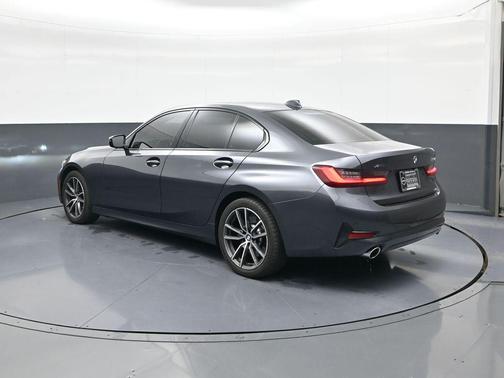 Mineral Grey Metallic 2022 BMW 330 xDrive