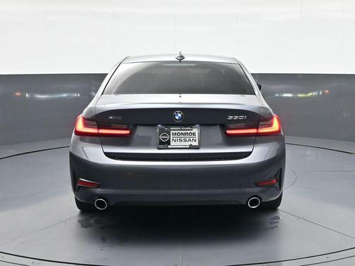Mineral Grey Metallic 2022 BMW 330 xDrive