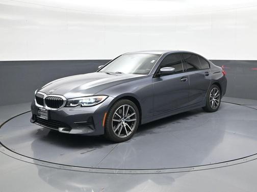 Mineral Grey Metallic 2022 BMW 330 xDrive
