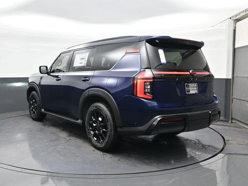 2025 Nissan Armada PRO-4X 4WD