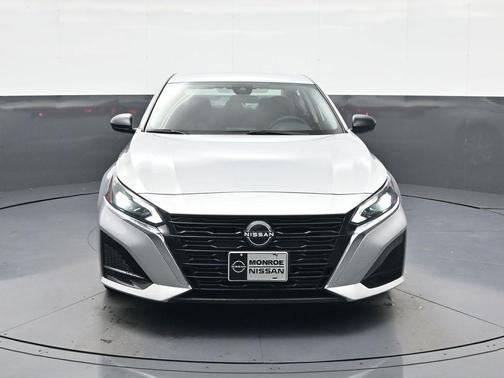 2024 Nissan Altima S FWD