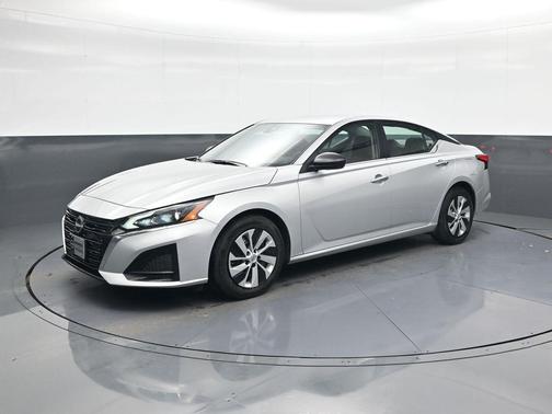 2024 Nissan Altima S FWD