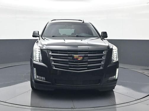 2019 Cadillac Escalade Platinum
