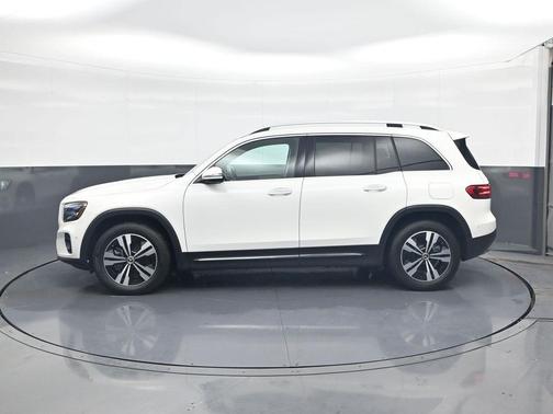 2025 Mercedes-Benz GLB 250 4MATIC