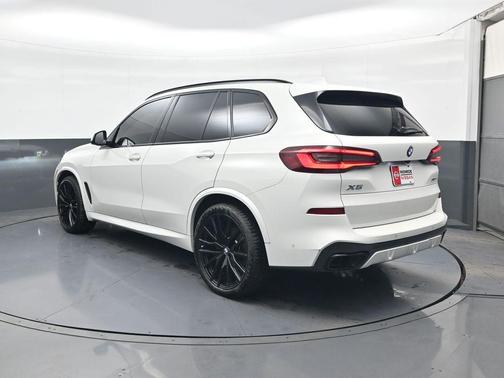 2022 BMW X5 sDrive40i