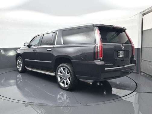 2015 Cadillac Escalade ESV Luxury